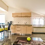 Guest house Ori Pula