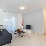 Guest house Ori