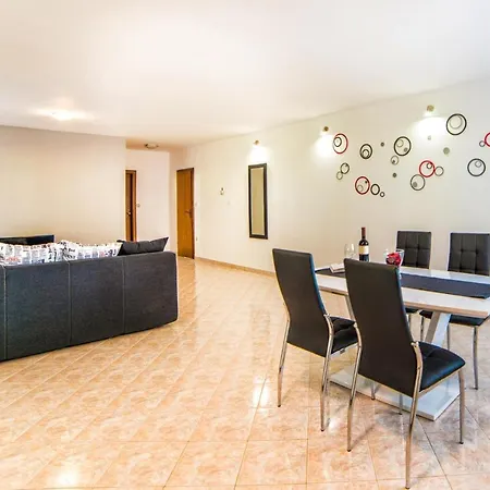 Casa vacanze Ori *