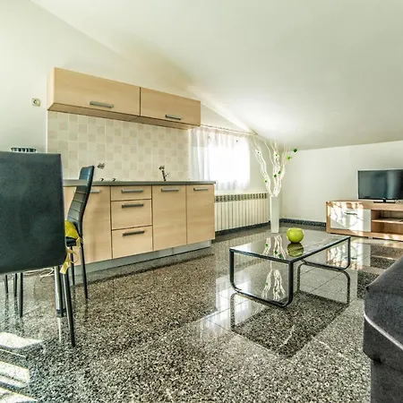 Holiday home Ori