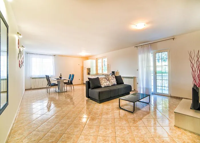 Ori Guest house Pula